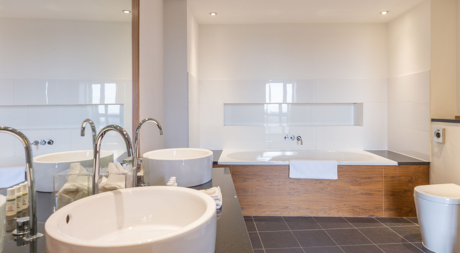 Bathroom 5, Hope Street Hotel, Sefton