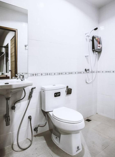 Bathroom 5, Ra Residence Phuket, Phuket Island