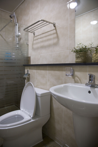 Bathroom 4, Jeju Baraki, Seogwipo