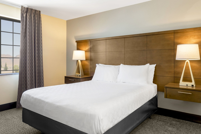 Bedroom 5, Staybridge Suites RENO, Washoe