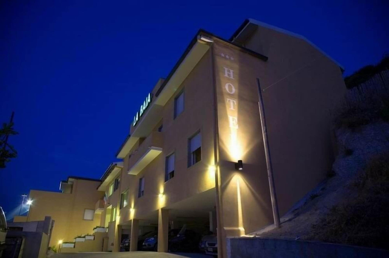 Exterior & Views 2, Hotel Residence La Baia, Sassari