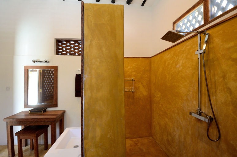 Bathroom 5, Pongwe Beach Hotel, Kati