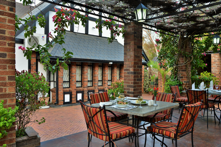 Food & Drinks 5, Cresta Churchill, Bulawayo
