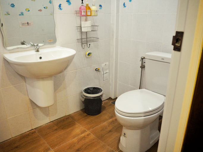 Bathroom 4, Nawiengkae Riverview Resort, Muang Mukdahan