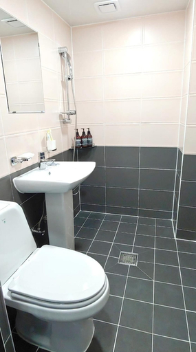 Bathroom 5, Healinghouse Peakjang, Buyeo