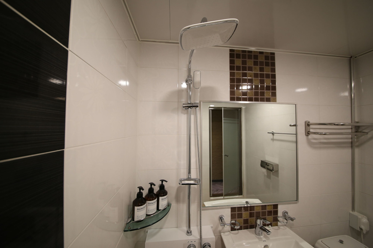 Bathroom 4, Brown Dot Hotel Cheonan, Cheonan