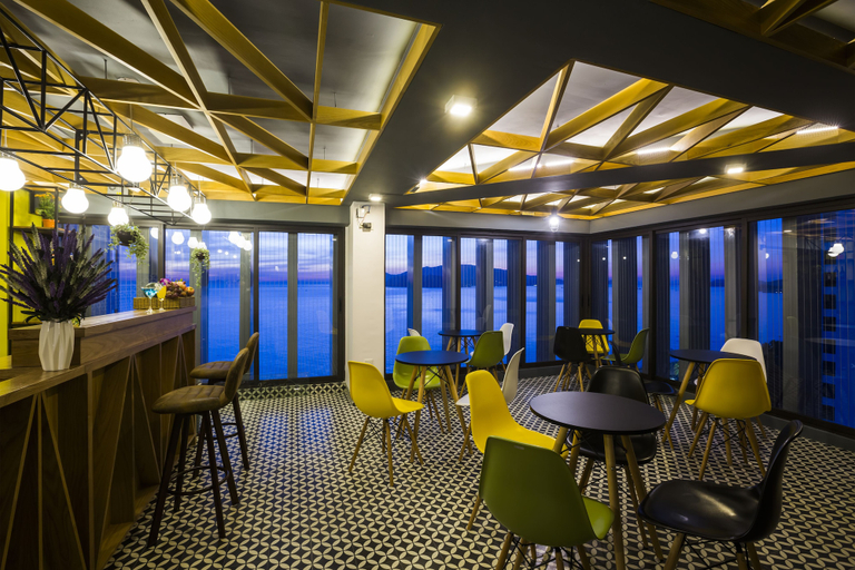 Food & Drinks 5, Venue Hotel, Nha Trang