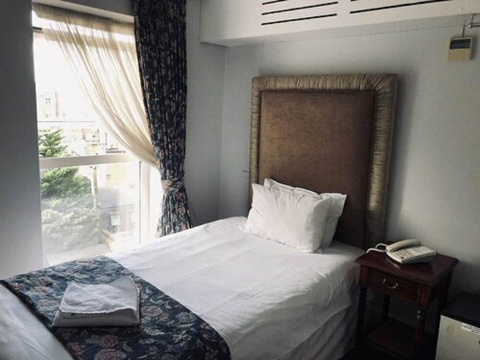 Bedroom 3, My Place Hotel, London