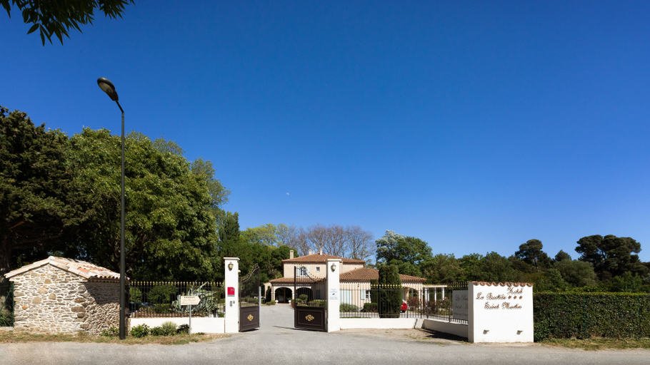 Exterior & Views 2, Hotel La Bastide Saint Martin, Aude