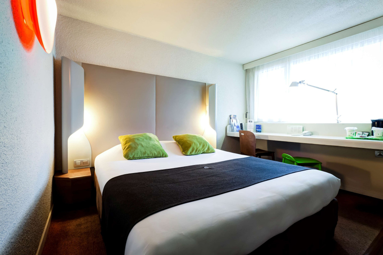 Bedroom 3, Campanile Evry Ouest - Corbeil Essonnes, Essonne