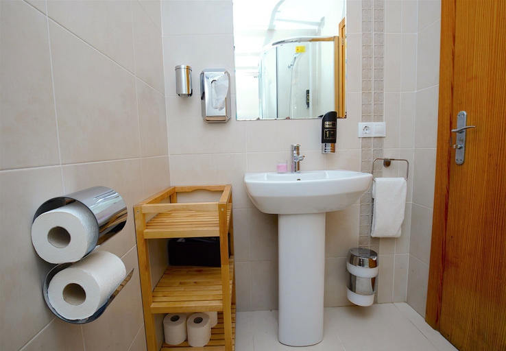 Bathroom 2, La Lonja Homes - Turismo de Interior, Baleares