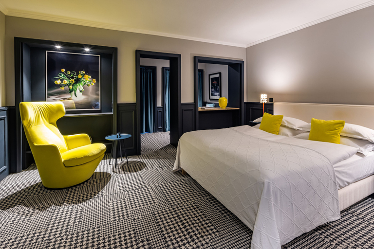 Bedroom 2, The Midtown Hotel by The New Yorker, Köln