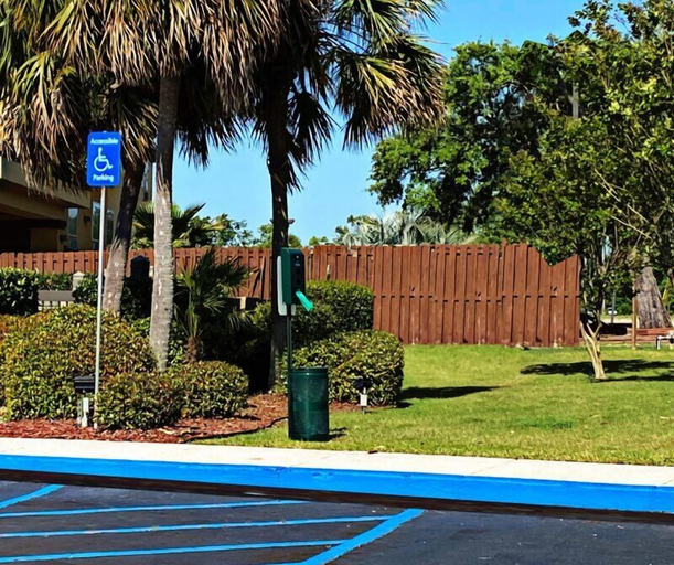 Exterior & Views 2, Hampton Inn Biloxi-Ocean Springs, Jackson