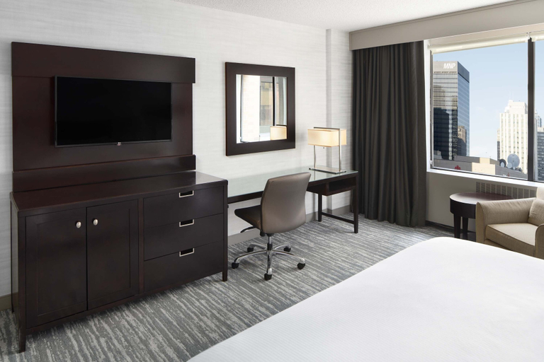 Bedroom 4, The Westin Edmonton, Division No. 11