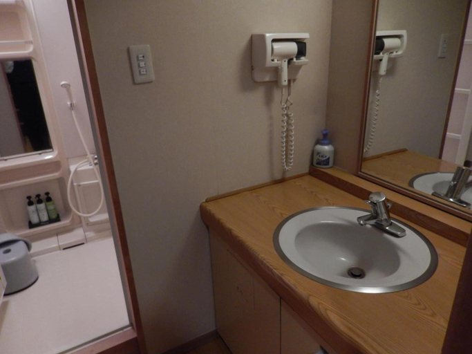 Bathroom 4, Hotel Daisen Shirogane, Daisen