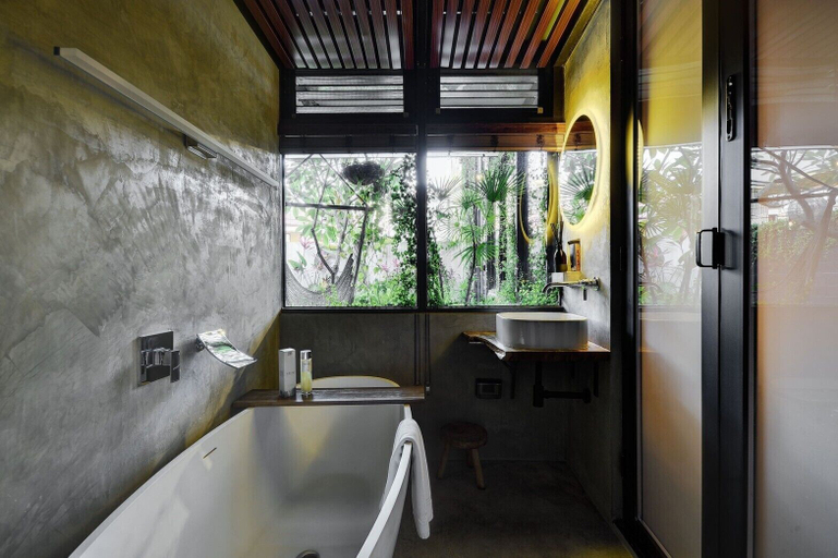 Bathroom 3, 28 The Loft, Tainan