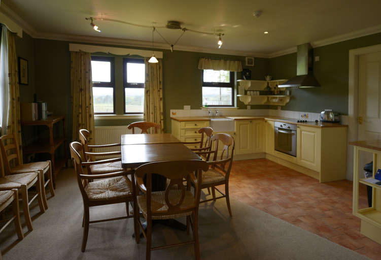 Others 4, Factors Inn & Cottage, Highland