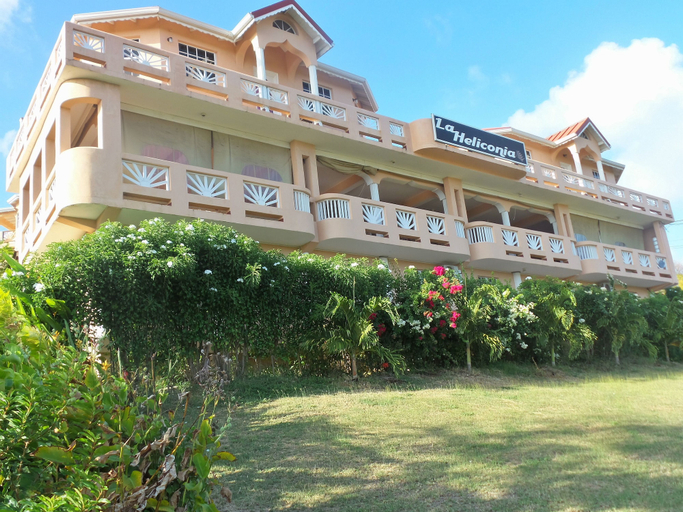 Exterior & Views 2, La Heliconia