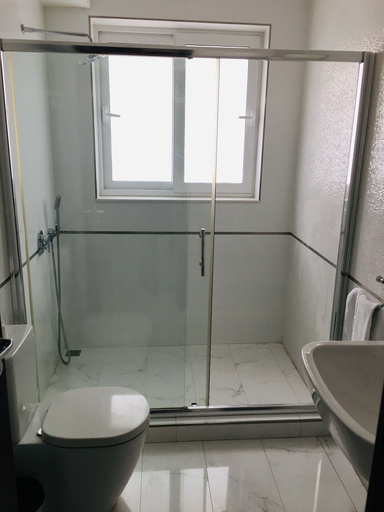 Bathroom 4, InStyle Aparthotel, St Julian's