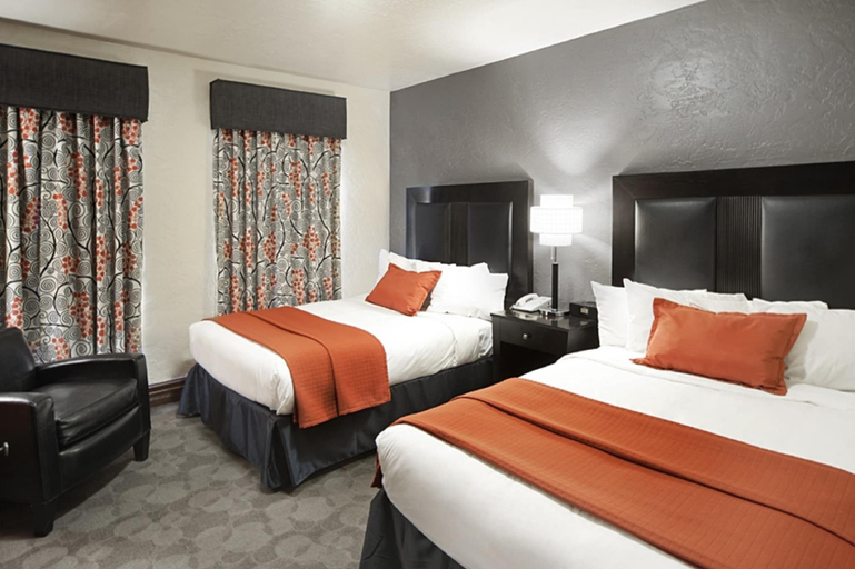 Bedroom 3, Golden Gate Hotel and Casino, Clark