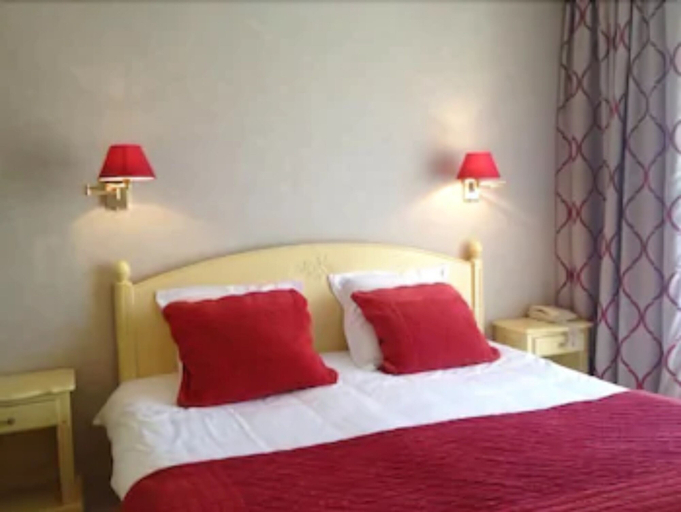 Bedroom 3, Hotel Diana, Alpes-Maritimes