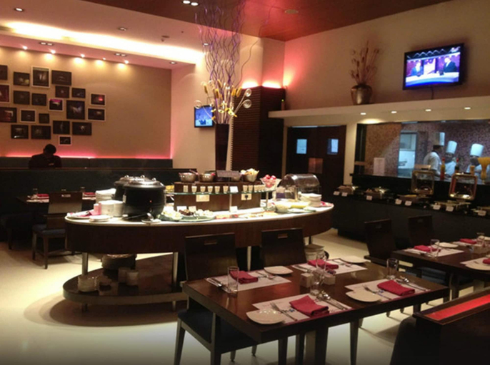 Food & Drinks 5, Royal Orchid Central Pune, Pune