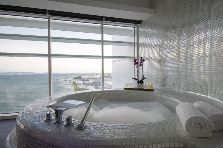 Bathroom 5, Myriad by SANA Hotels, Lisbon