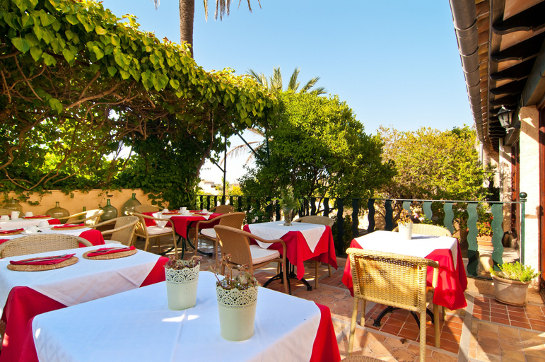 Food & Drinks 5, Villa Leon de Sineu, Baleares