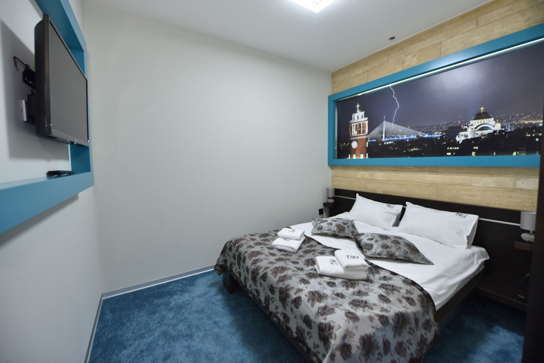 Bedroom 4, City Code In Joy, Belgrade