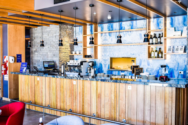 Food & Drinks 5, Hampton by Hilton Bariloche, Bariloche