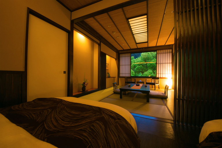 Bedroom 3, Nansuikaku, Miyawaka