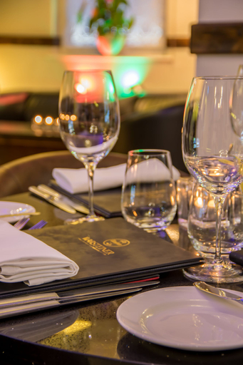 Food & Drinks 5, A Park View Hotel, Wolverhampton