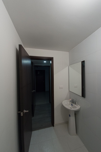 Bathroom 4, Hotel Metro 26, Santafé de Bogotá