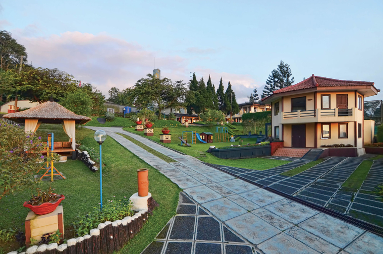Exterior & Views 2, The Jayakarta Cisarua, Bogor