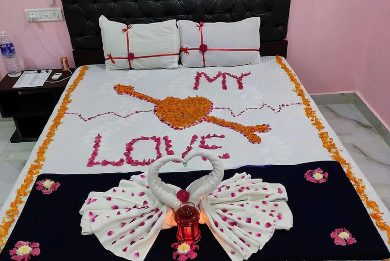 Bedroom 2, Honey Moon Beach Resort, South Andaman