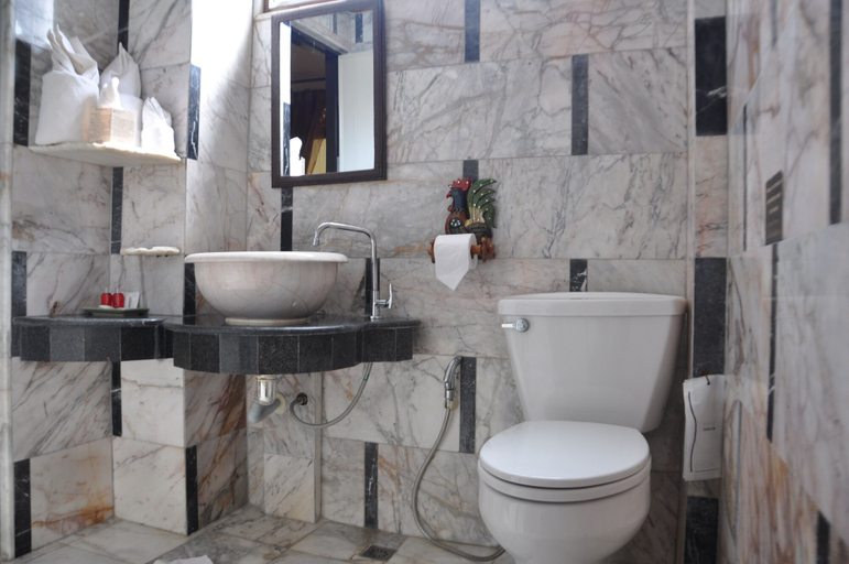 Bathroom 5, Ruean Thai Hotel, Muang Sukhothai