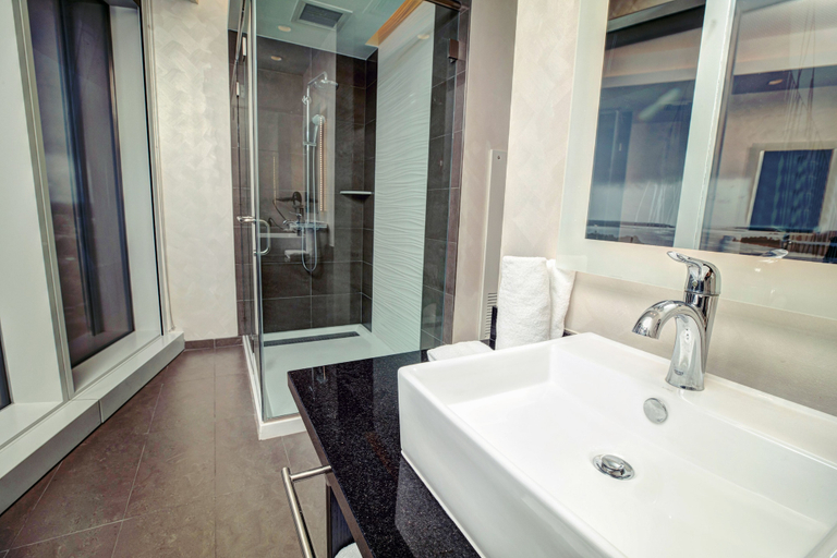 Bathroom 5, Scarlet Pearl Casino Resort, Harrison