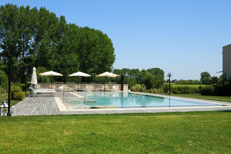 Sport & Beauty 5, Villa Almè, Treviso