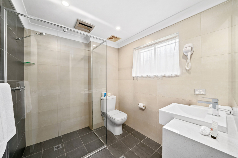 Bathroom 4, WM Hotel Bankstown, Sydney
