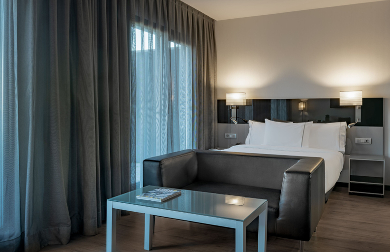 Bedroom 3, AC Hotel Atocha by Marriott, Madrid
