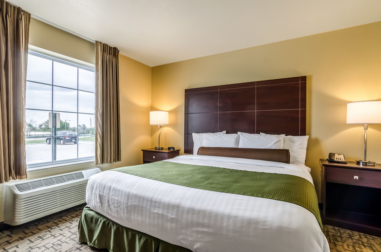 Bedroom 2, Cobblestone Inn & Suites - Oberlin, Decatur