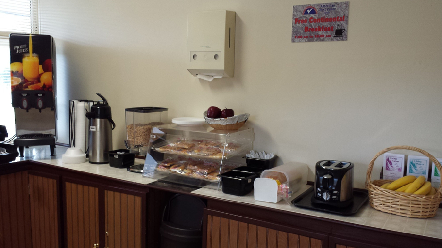 Food & Drinks 5, Americas Best Value Inn Palmyra Hershey, Lebanon