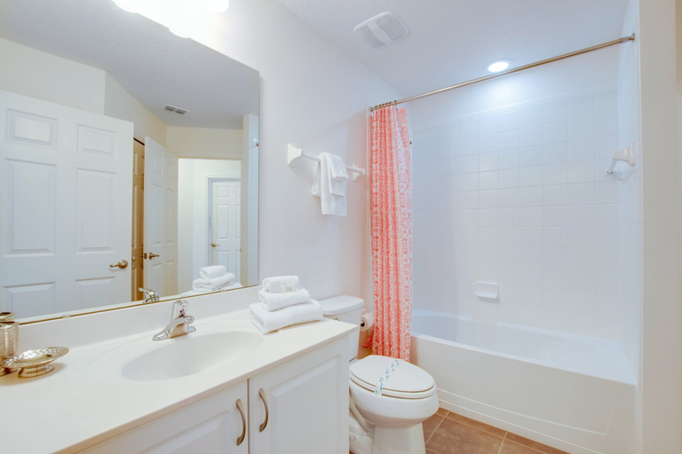 Bathroom 3, 2521rose, Polk