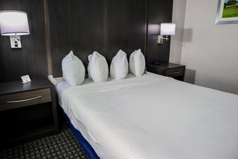 Bedroom 3, Best Western Ocala Park Centre, Marion