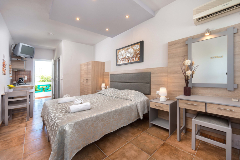 Bedroom 4, Melody Studios, South Aegean