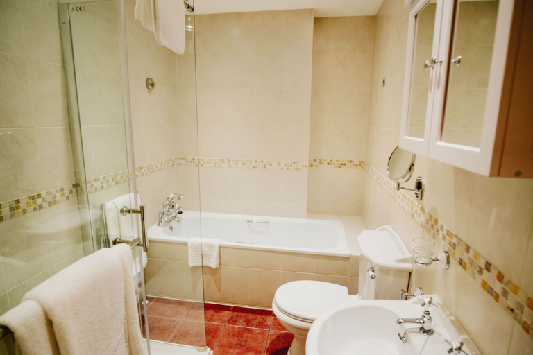 Bathroom 3, The Town House, Douglas