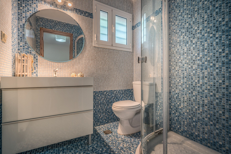 Bathroom 5, Villa Eleonas, Ionian Islands