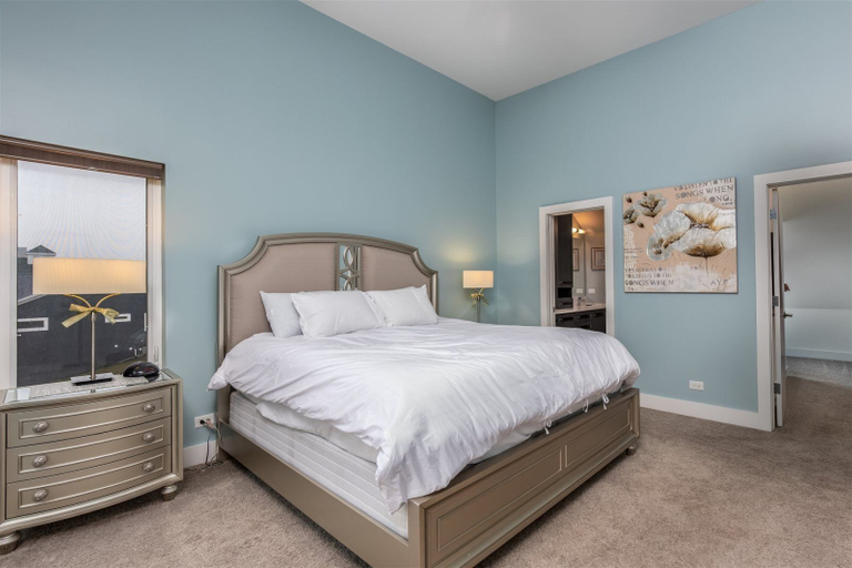 Bedroom 2, Serenity 41W, La Salle