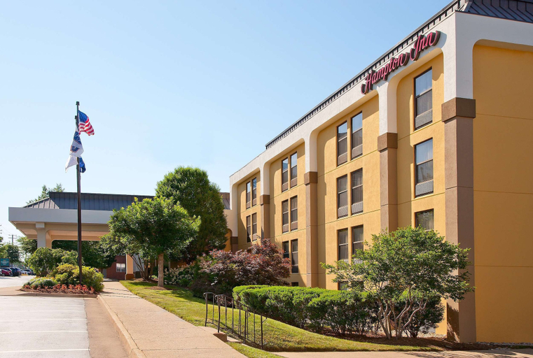 Exterior & Views 2, Hampton Inn Alexandria/Pentagon South, Arlington