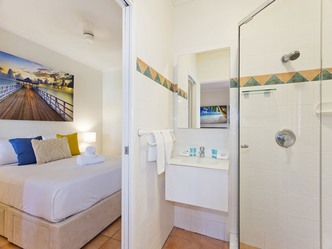 Bedroom 4, Rimini Holiday Apartments, Noosa - Noosa-Noosaville